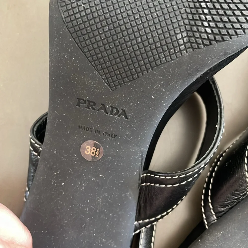Prada preowned heels 38.5 - Picture 6 of 9